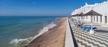 Playa de la Luz Exterior