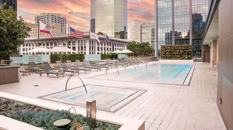<b>The Westgate Hotel Pool</b>. Images powered by <a href="https://iceportal.shijigroup.com/" title="IcePortal" target="_blank">IcePortal</a>.