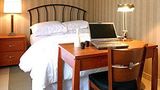 7 Springs Inn & Suites Room