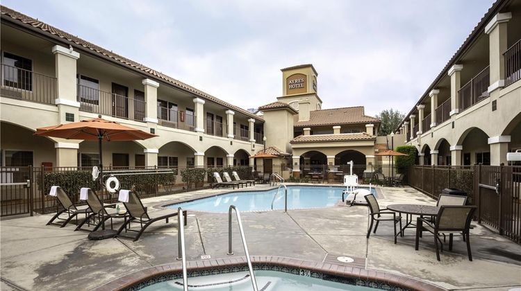 Ayres Hotel Redlands Pool