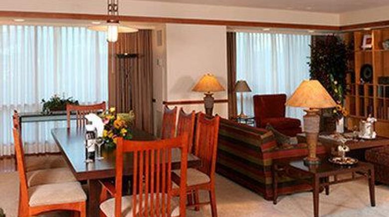 <b>Pechanga Resort & Casino Suite</b>. Images powered by <a href="https://iceportal.shijigroup.com/" title="IcePortal" target="_blank">IcePortal</a>.