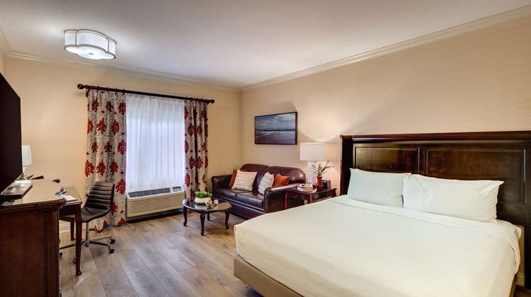 Ayres Hotel & Suites Costa Mesa/Newport Suite