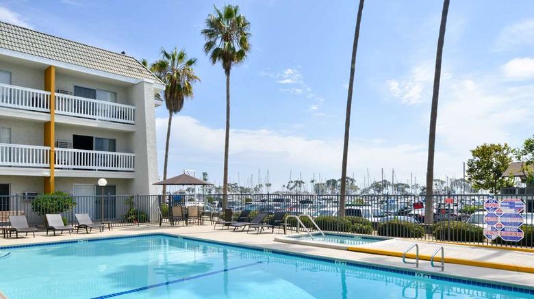 <b>Dana Point Marina Inn Pool</b>. Images powered by <a href="https://iceportal.shijigroup.com/" title="IcePortal" target="_blank">IcePortal</a>.
