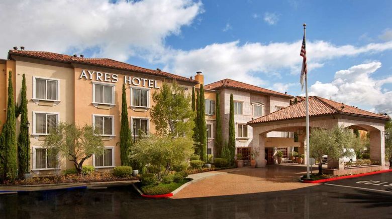 Ayres Hotel Laguna Woods Exterior. Images powered by <a href="https://iceportal.shijigroup.com" target="_blank" rel="noopener">Ice Portal</a>.