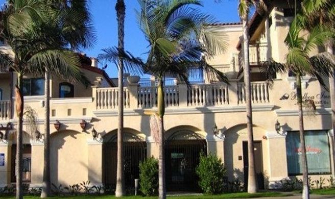 Balboa Inn Exterior