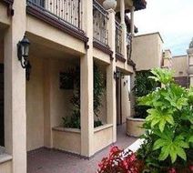 Balboa Inn Exterior