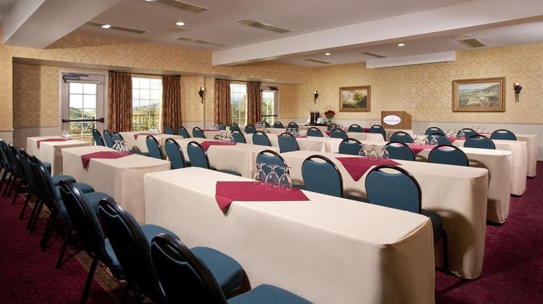 <b>Ayres Suites Mission Viejo Meeting</b>. Images powered by <a href="https://iceportal.shijigroup.com/" title="IcePortal" target="_blank">IcePortal</a>.