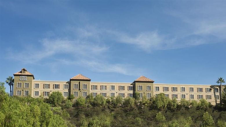 <b>Ayres Suites Mission Viejo Exterior</b>. Images powered by <a href="https://iceportal.shijigroup.com/" title="IcePortal" target="_blank">IcePortal</a>.