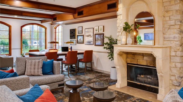 Ayres Suites Mission Viejo Lobby