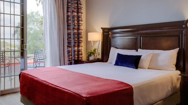 Ayres Suites Mission Viejo Room