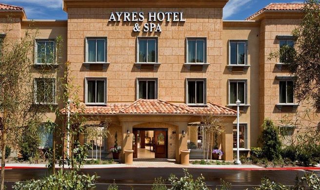 Ayres Hotel & Spa Mission Viejo Exterior