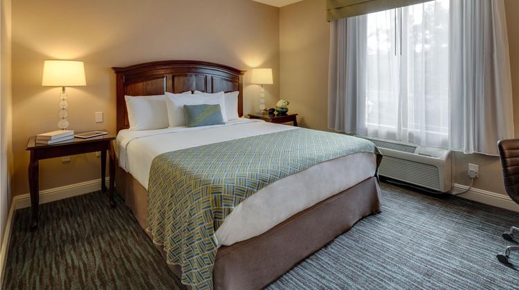 Ayres Hotel & Spa Mission Viejo Suite