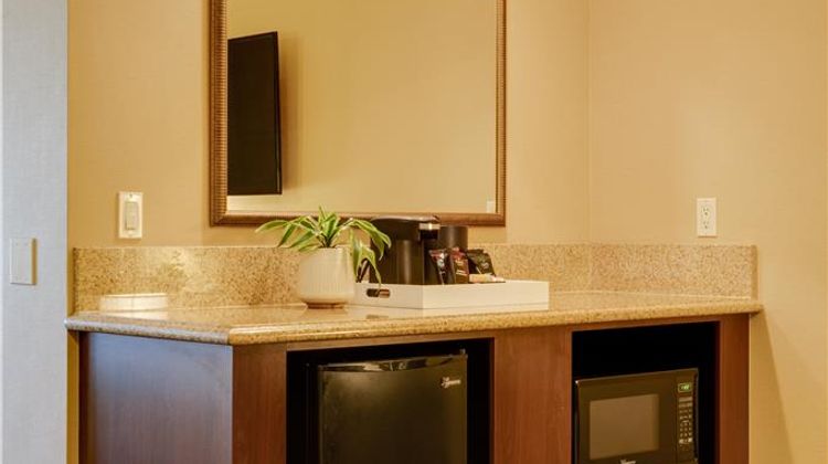 Ayres Hotel & Spa Mission Viejo Room
