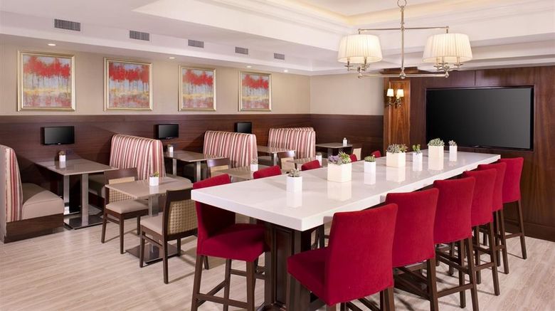 <b>Ayres Hotel Fountain Valley Restaurant</b>. Images powered by <a href="https://iceportal.shijigroup.com/" title="IcePortal" target="_blank">IcePortal</a>.