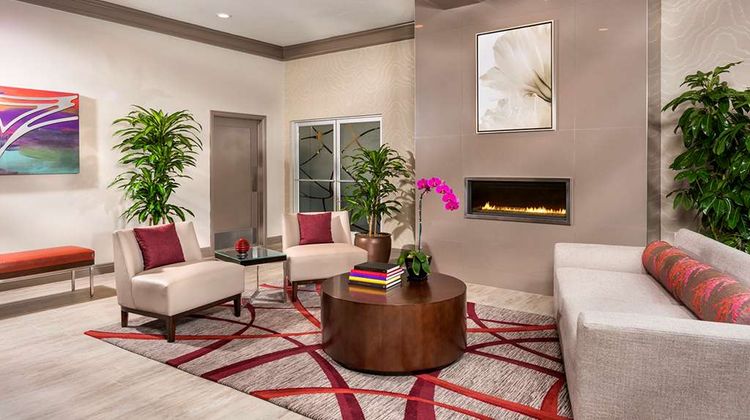 ALO Hotel by Ayres Lobby