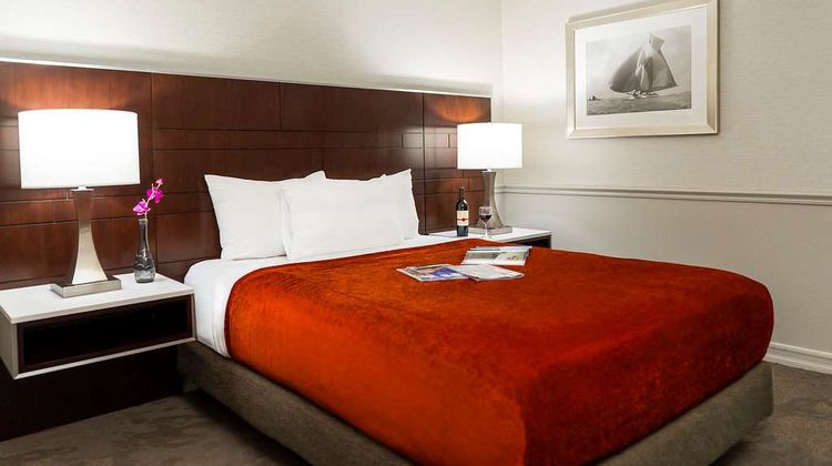 ALO Hotel by Ayres Room