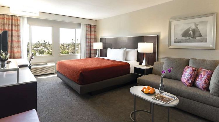 ALO Hotel by Ayres Room