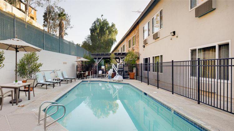 Ayres Hotel Corona - Riverside Pool