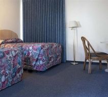 Orange Tree Inn Room