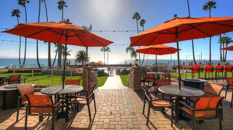 <b>The SeaCrest OceanFront Hotel Restaurant</b>. Images powered by <a href="https://iceportal.shijigroup.com/" title="IcePortal" target="_blank">IcePortal</a>.
