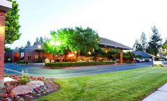 Piccadilly Inn Shaw