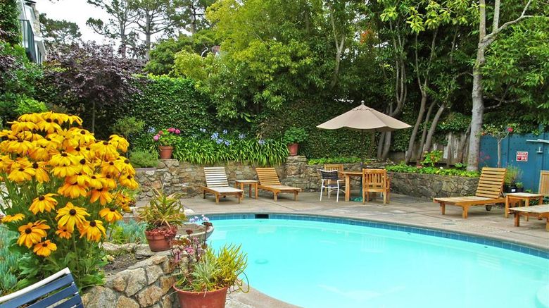 <b>Normandy Inn Recreation</b>. Images powered by <a href="https://iceportal.shijigroup.com/" title="IcePortal" target="_blank">IcePortal</a>.