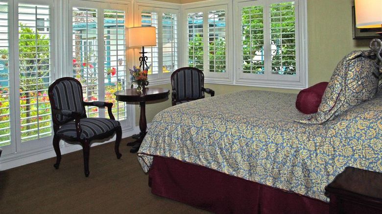 <b>Normandy Inn Room</b>. Images powered by <a href="https://iceportal.shijigroup.com/" title="IcePortal" target="_blank">IcePortal</a>.