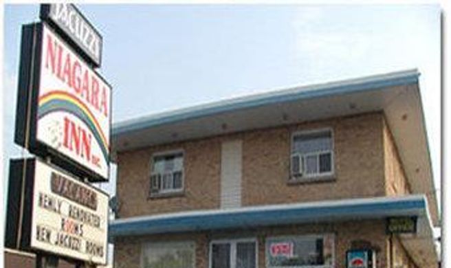 Niagara Inn Downtown Exterior