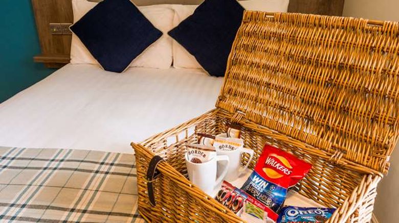 <b>Cairn Hotel Edinburgh Room</b>. Images powered by <a href="https://iceportal.shijigroup.com/" title="IcePortal" target="_blank">IcePortal</a>.