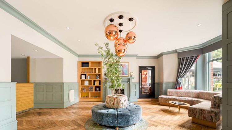 Cairn Hotel Newcastle Lobby