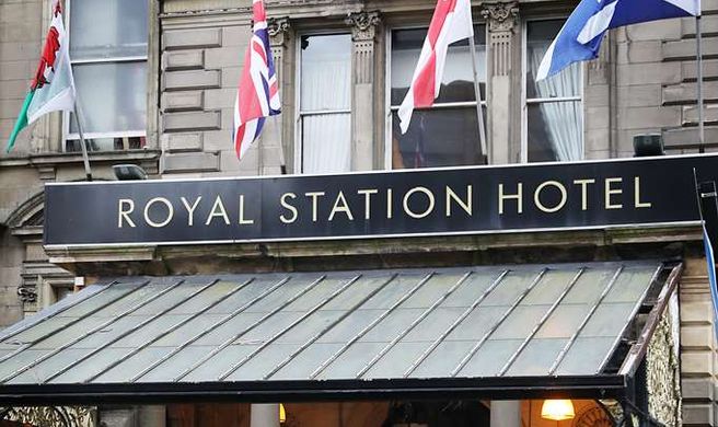 Royal Station Hotel Exterior