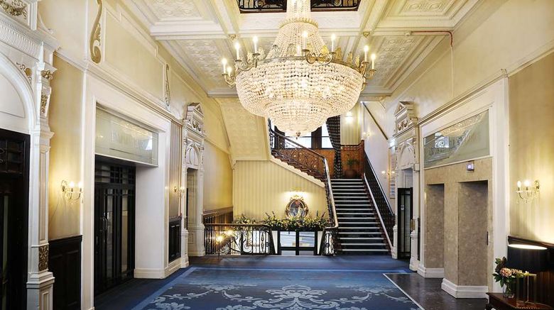 <b>Royal Station Hotel Lobby</b>. Images powered by <a href="https://iceportal.shijigroup.com/" title="IcePortal" target="_blank">IcePortal</a>.
