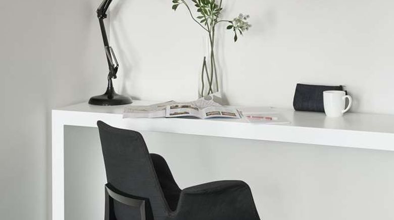 <b>Punthill Little Bourke Spa</b>. Images powered by <a href="https://iceportal.shijigroup.com/" title="IcePortal" target="_blank">IcePortal</a>.