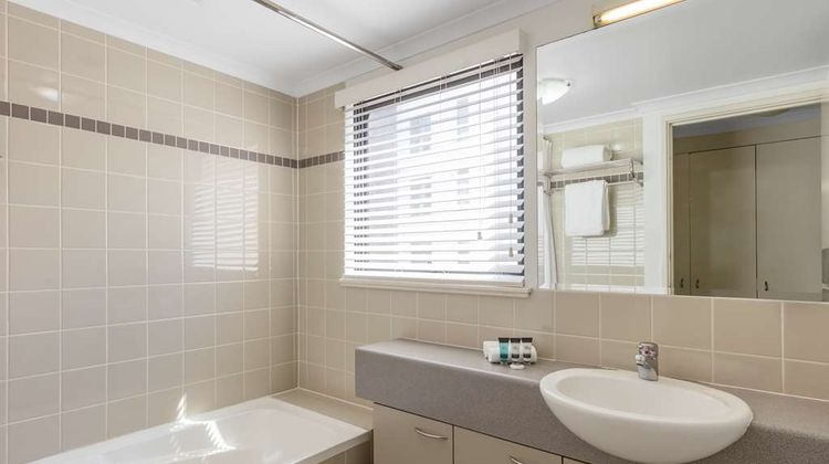 Nesuto Mounts Bay Perth Apartment Hotel Room