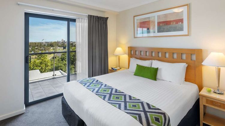 Nesuto Mounts Bay Perth Apartment Hotel Room