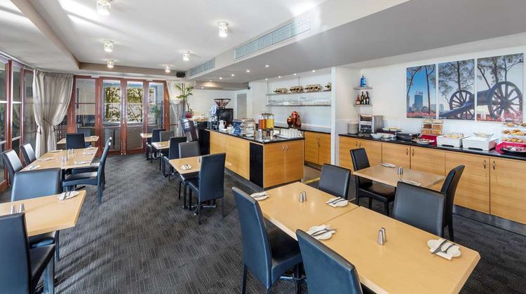Nesuto Mounts Bay Perth Apartment Hotel Restaurant