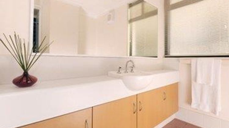 Assured Waterside Apartments Room