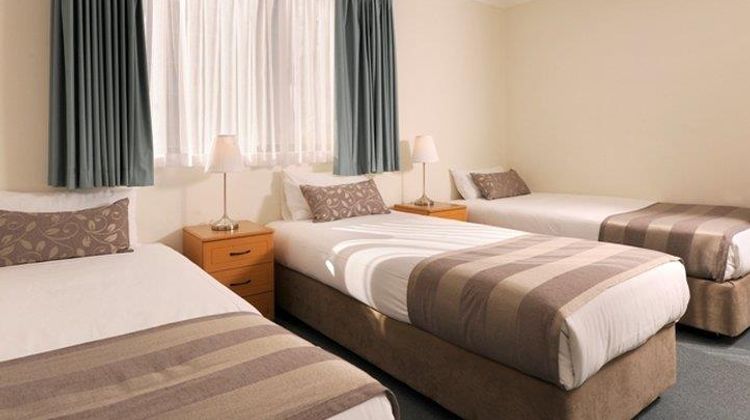 Assured Waterside Apartments Room