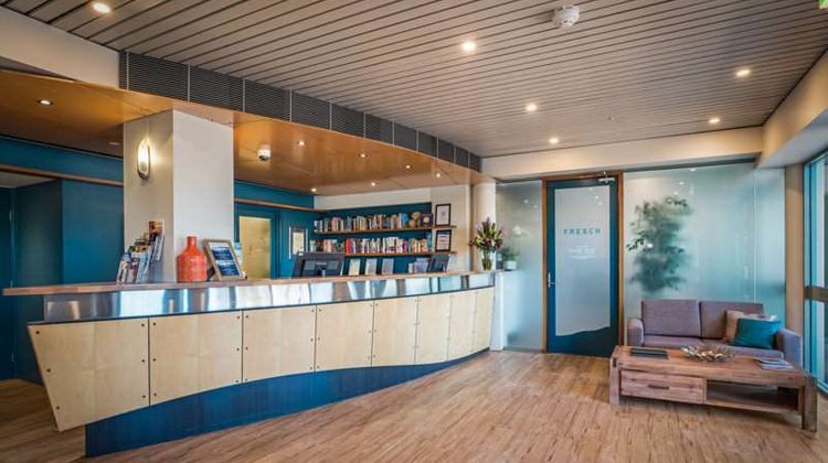Broadwater Resort Apartments Lobby