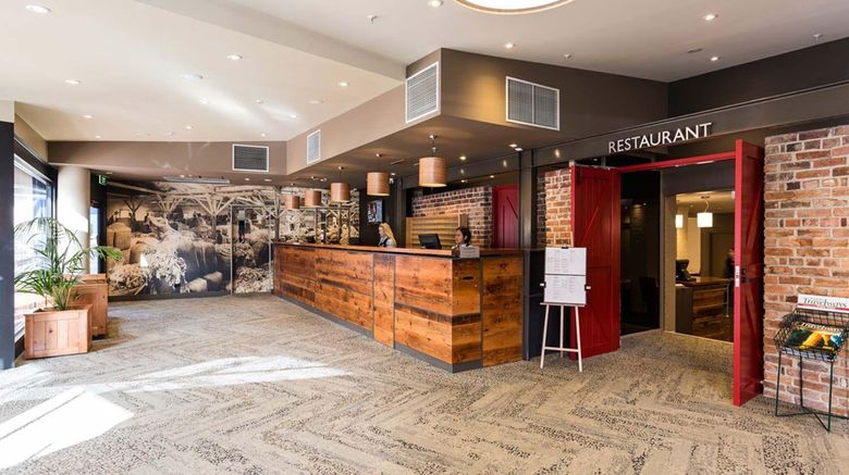 <b>The Old Woolstore Apartment Hotel Lobby</b>. Images powered by <a href="https://iceportal.shijigroup.com/" title="IcePortal" target="_blank">IcePortal</a>.