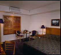 Kingsford Smith Motel Room
