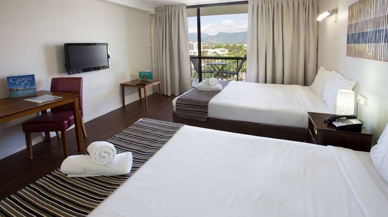 <b>Cairns Plaza Hotel Room</b>. Images powered by <a href="https://iceportal.shijigroup.com/" title="IcePortal" target="_blank">IcePortal</a>.