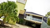 Rocklea International Hotel Exterior