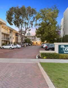 The Peninsula Riverside Apartments