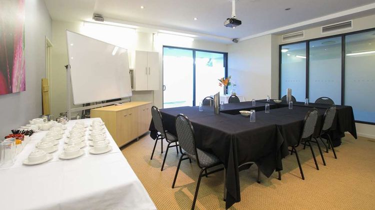 Caloundra Central Apartment Hotel Meeting