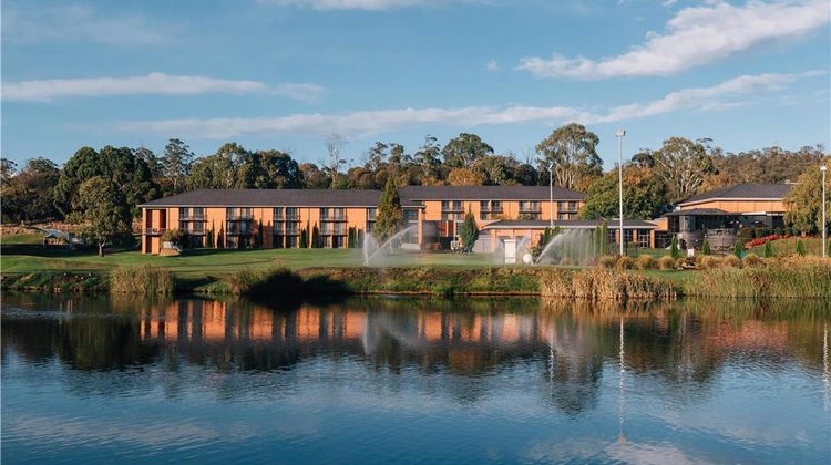 Country Club Tasmania Exterior