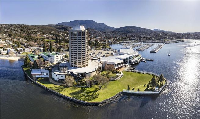 Wrest Point Hotel & Casino Exterior