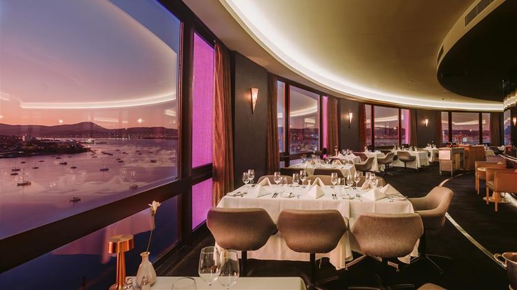 Wrest Point Hotel & Casino Restaurant