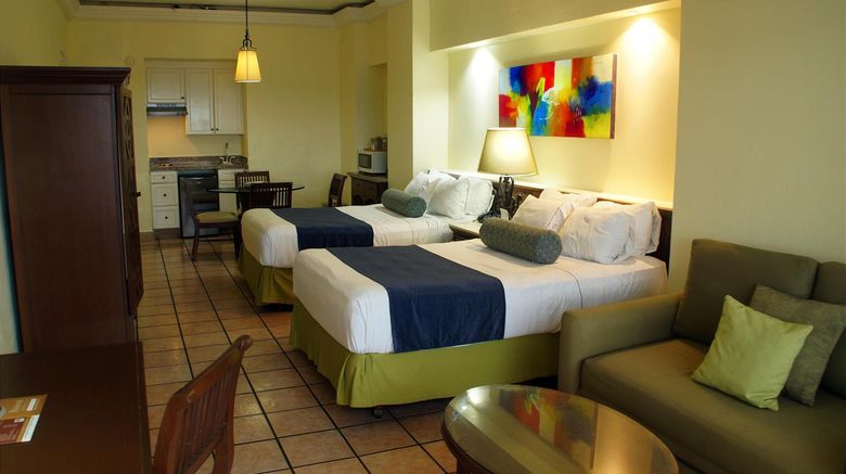 <b>Royal Villas Resort Suite</b>. Images powered by <a href="https://iceportal.shijigroup.com/" title="IcePortal" target="_blank">IcePortal</a>.