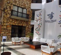 Royal Villas Resort Lobby